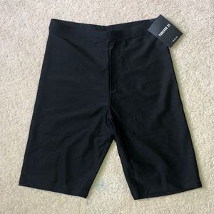 BLACK BIKER SHORTS